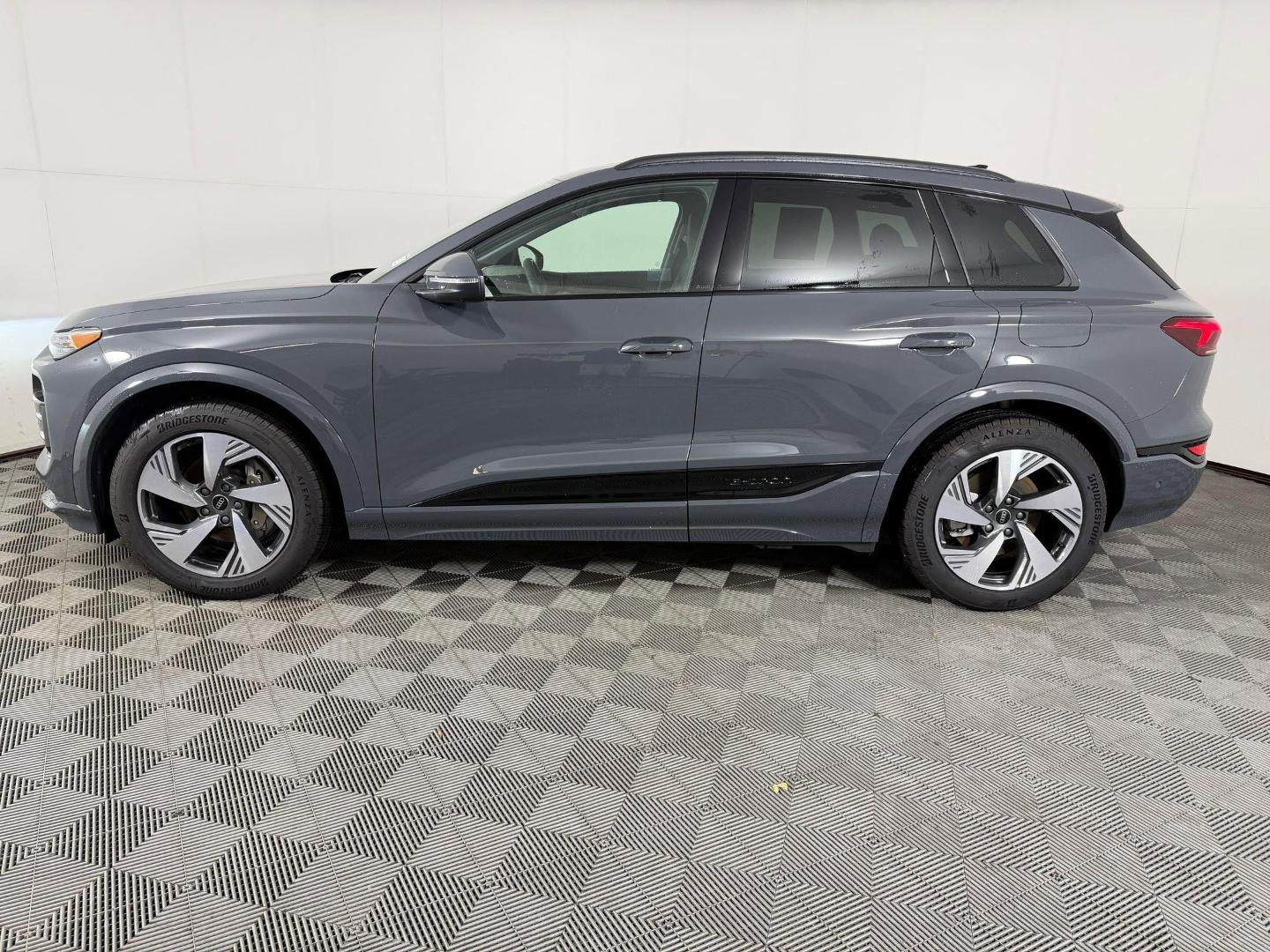 audi q6 e-tron 2025 WA134BGF3SA002775 image audi q6 e-tron 2025 WA134BGF3SA002775 image